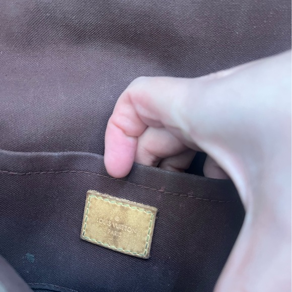 Louis Vuitton Dark Brown Monogram Crossbody Bag - Picture 5 of 7